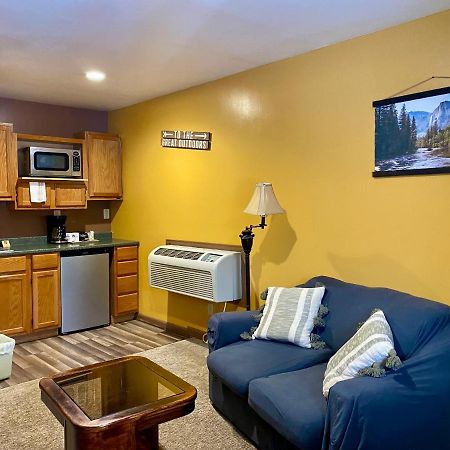 Moosehead Lodge Rangely ภายนอก รูปภาพ